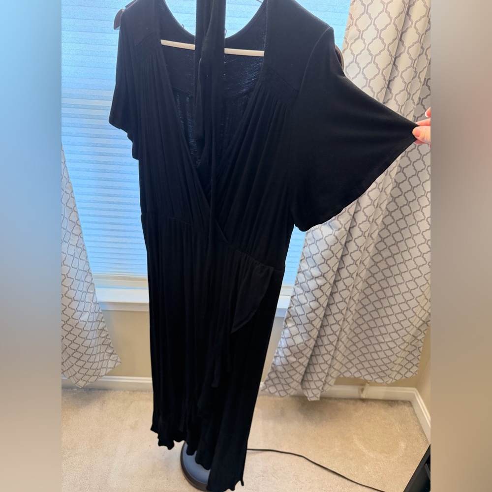 Isabel Black Ruffle Dress